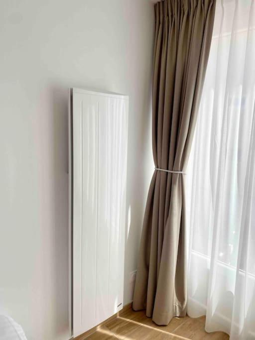 Studio Design Au Centre De Reims Ngoại thất bức ảnh